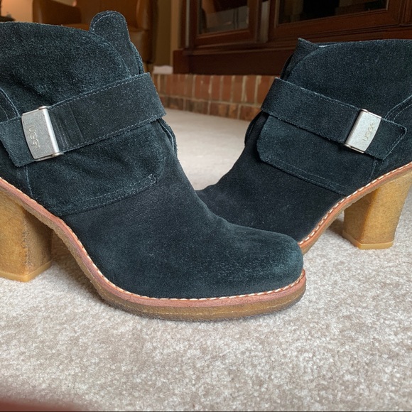 UGG Shoes - UGG BRIENNE BLACK SUEDE ANKLE BOOTS
